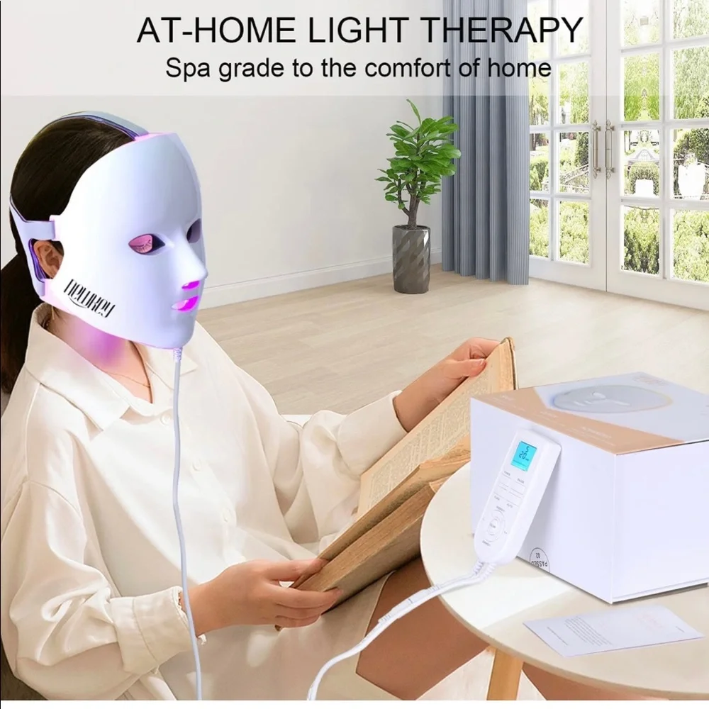 LED 7 Colors Red and Blue Light Therapy Mask. NEW!